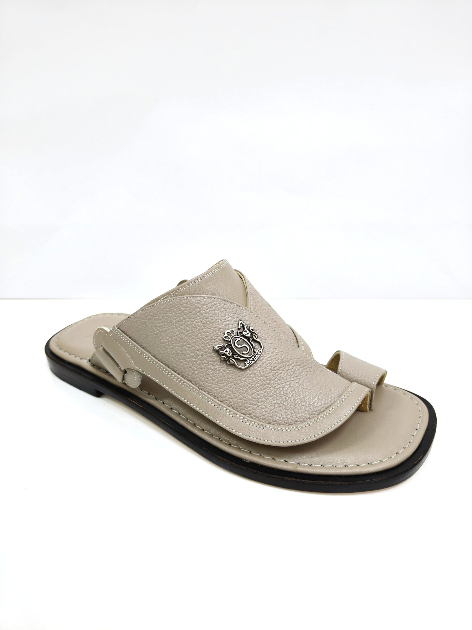 2026/02/1000568178-scaled.jpg سيبروني - الصورة 1